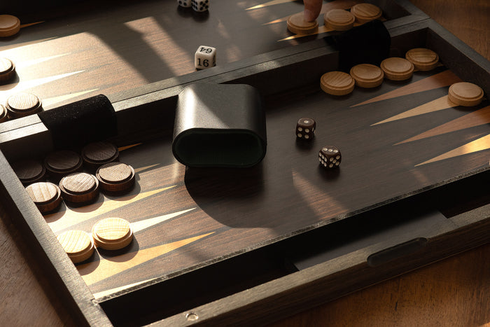 Backgammon w drewnianej kasecie (52x43,5 cm)
