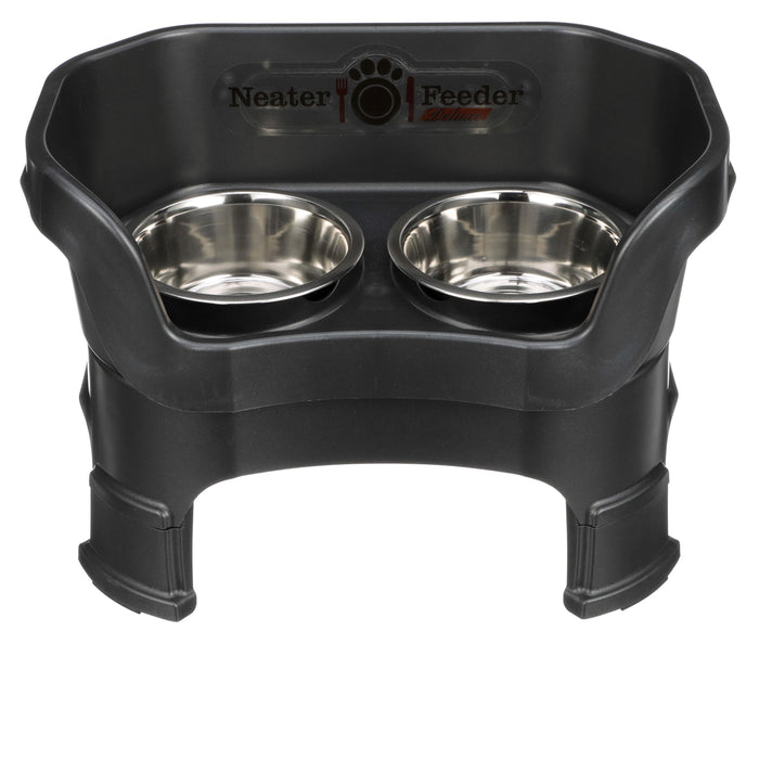 Medium Deluxe Neater Feeder in Midnight Black with leg extensions with two stainless steel bowls against a white background.